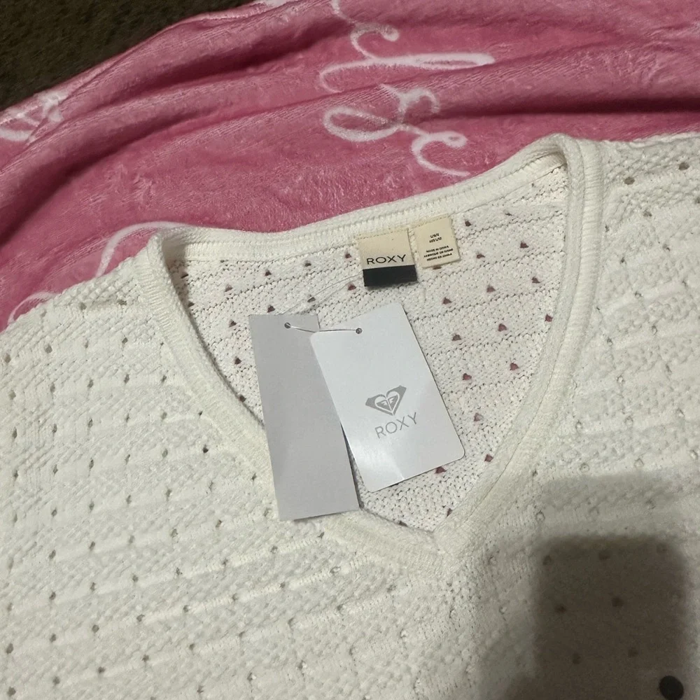 NWT Roxy White Sweater Large - Picture 5 of 13